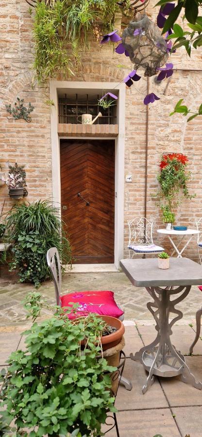 Il Giardino Segreto Apartment Ferrara Ngoại thất bức ảnh