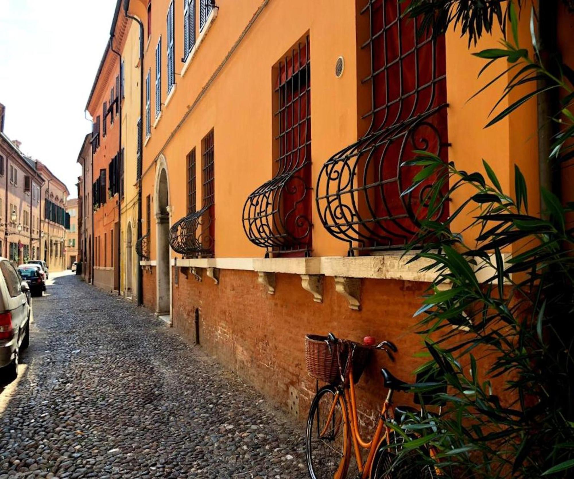 Il Giardino Segreto Apartment Ferrara Ngoại thất bức ảnh